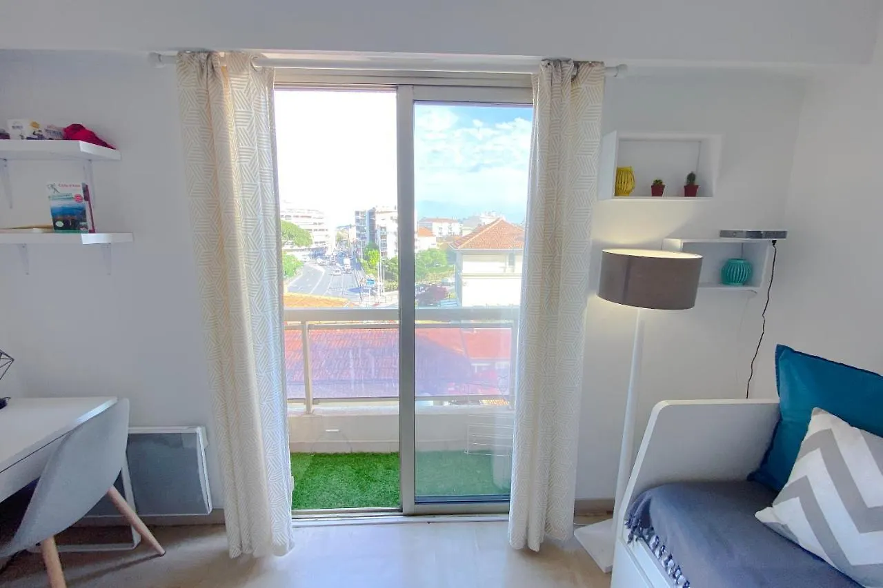 Guignon - Apart Sunny Comfort Close To The Port & Station Antibes