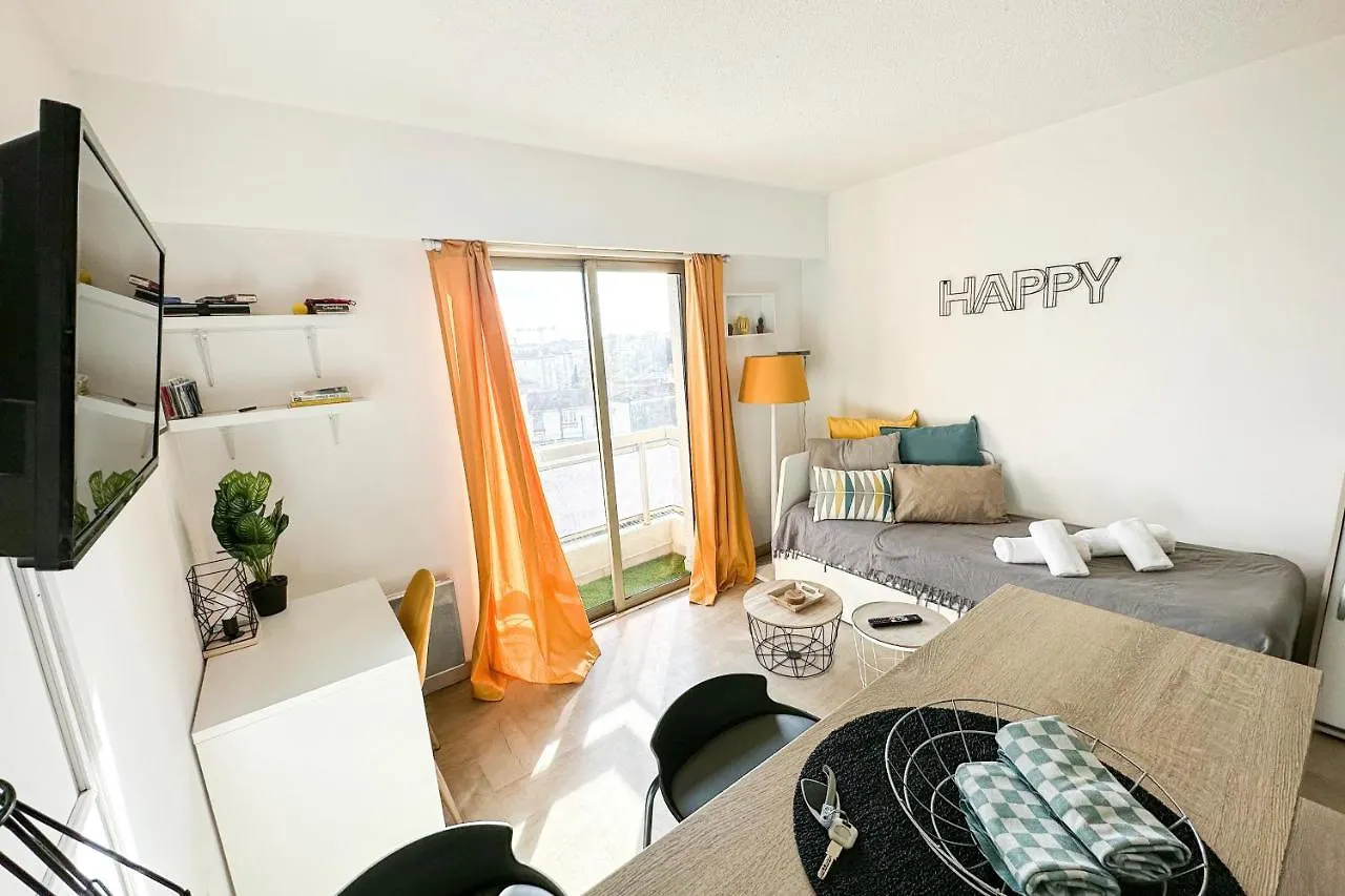 Guignon - Apart Sunny Comfort Close To The Port & Station Antibes Apartment